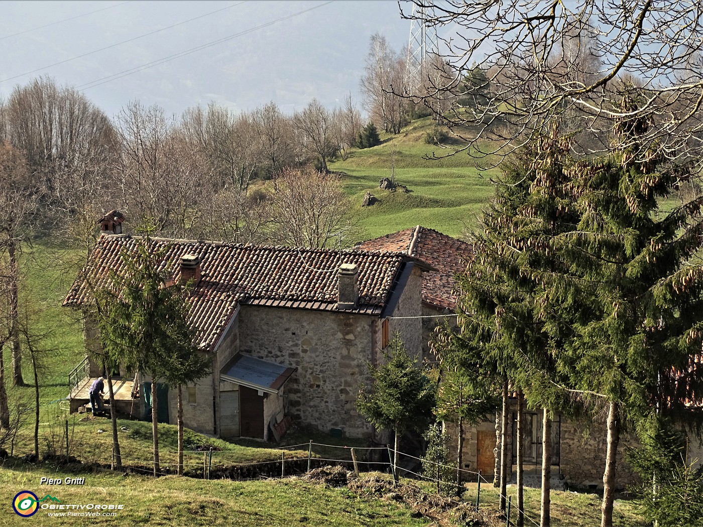 25 Vista sulla contrada di Sonzogno (1108 m).JPG